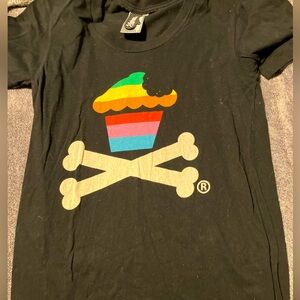 Johnny Cupcakes Apple Women’s Large